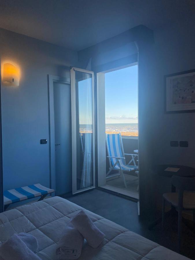 Hotel Corallo ريميني المظهر الخارجي الصورة