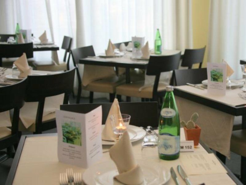 Hotel Corallo ريميني المظهر الخارجي الصورة