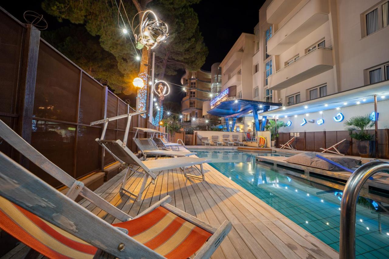 Hotel Corallo ريميني المظهر الخارجي الصورة